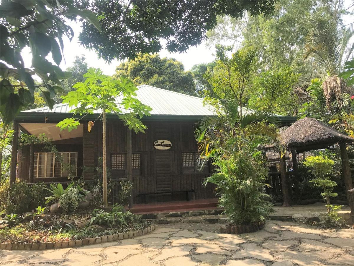 Loreland Farm Resort Antipolo Exterior foto